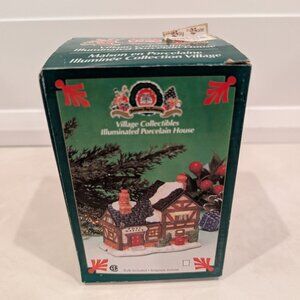 Hudson's Bay Company- Village Collectibles- Illuminated Post Office